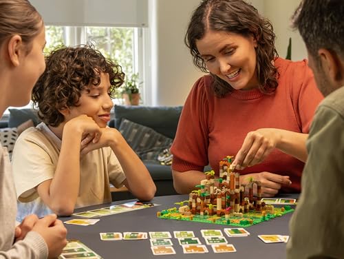 Asmodee - Monkey Palace: A LEGO Board Game - Build Your Way to Victory Brick by BrickFun Family Building Game for Kids and Adults, Ages 10+, 2-4 Players, 45 Minute Playtime