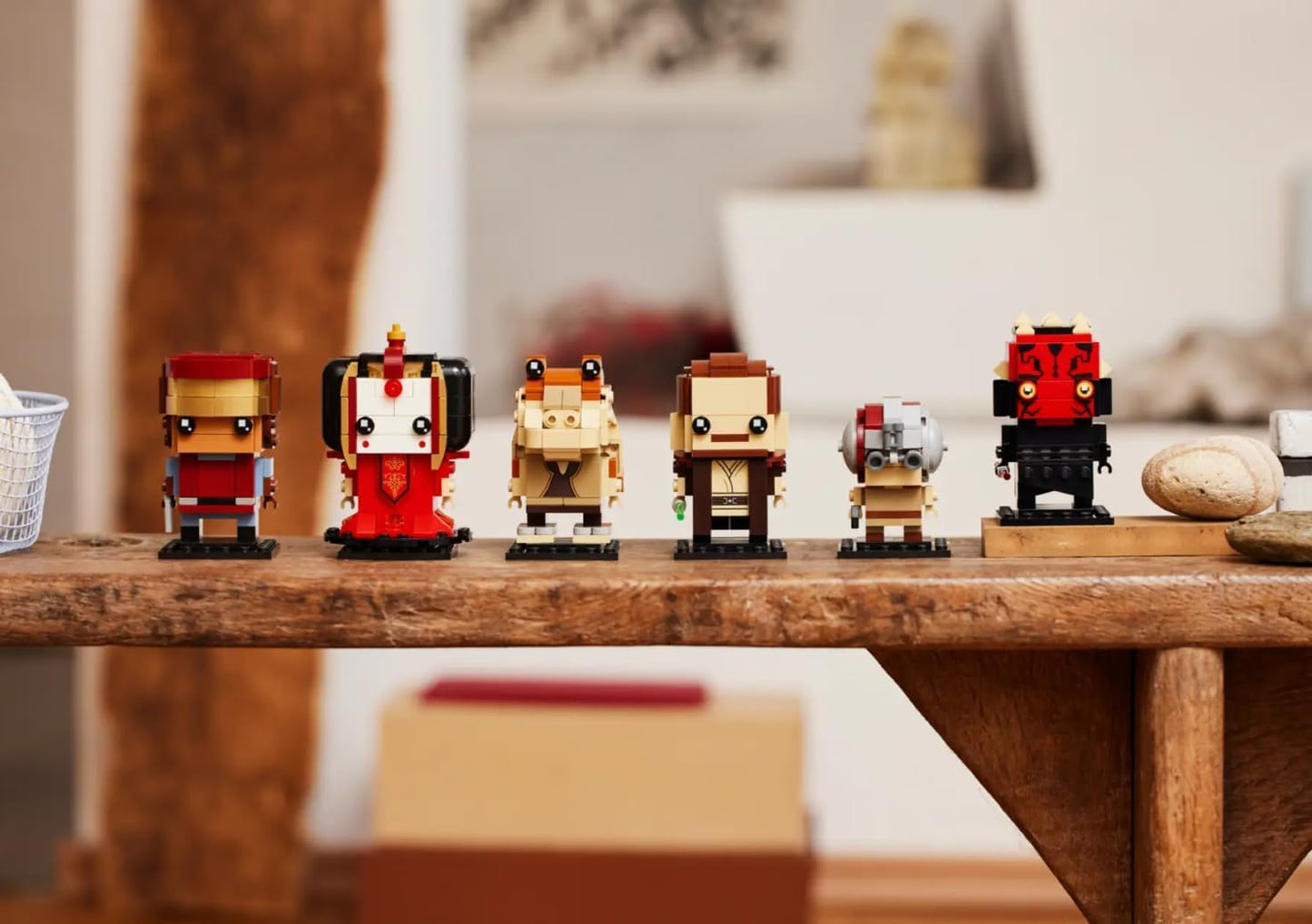 LEGO 40676 Brickheadz Star Wars The Phantom Menace 10+ 732 Pieces With Buildable Figures of Various Characters