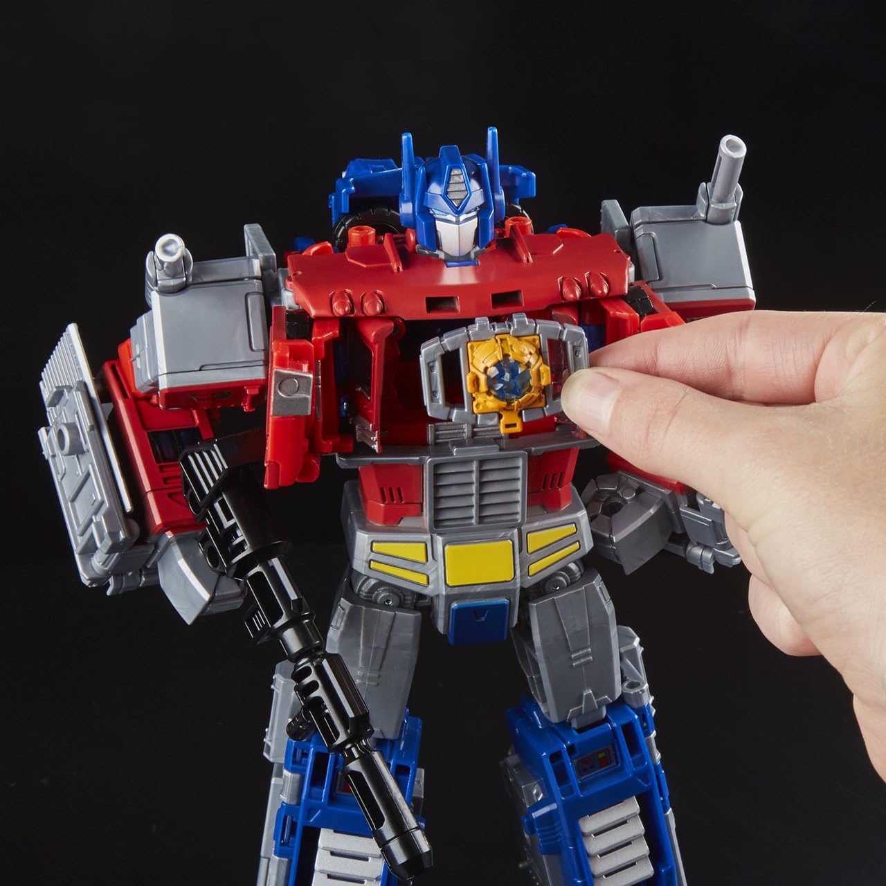 Hasbro E0601 Transformers Generations Power of The Primes Leader Evolution Optimus Prime
