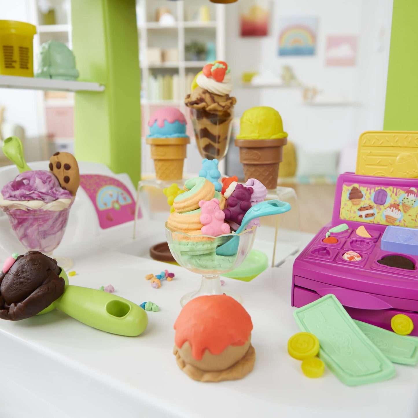 Play-Doh Kitchen Creations Ultimate Ice Cream Truck Playset with 27 Accessories, 12 Pots, Realistic Sounds, Multicolor, 203.2 x 635 x 558.8 mim