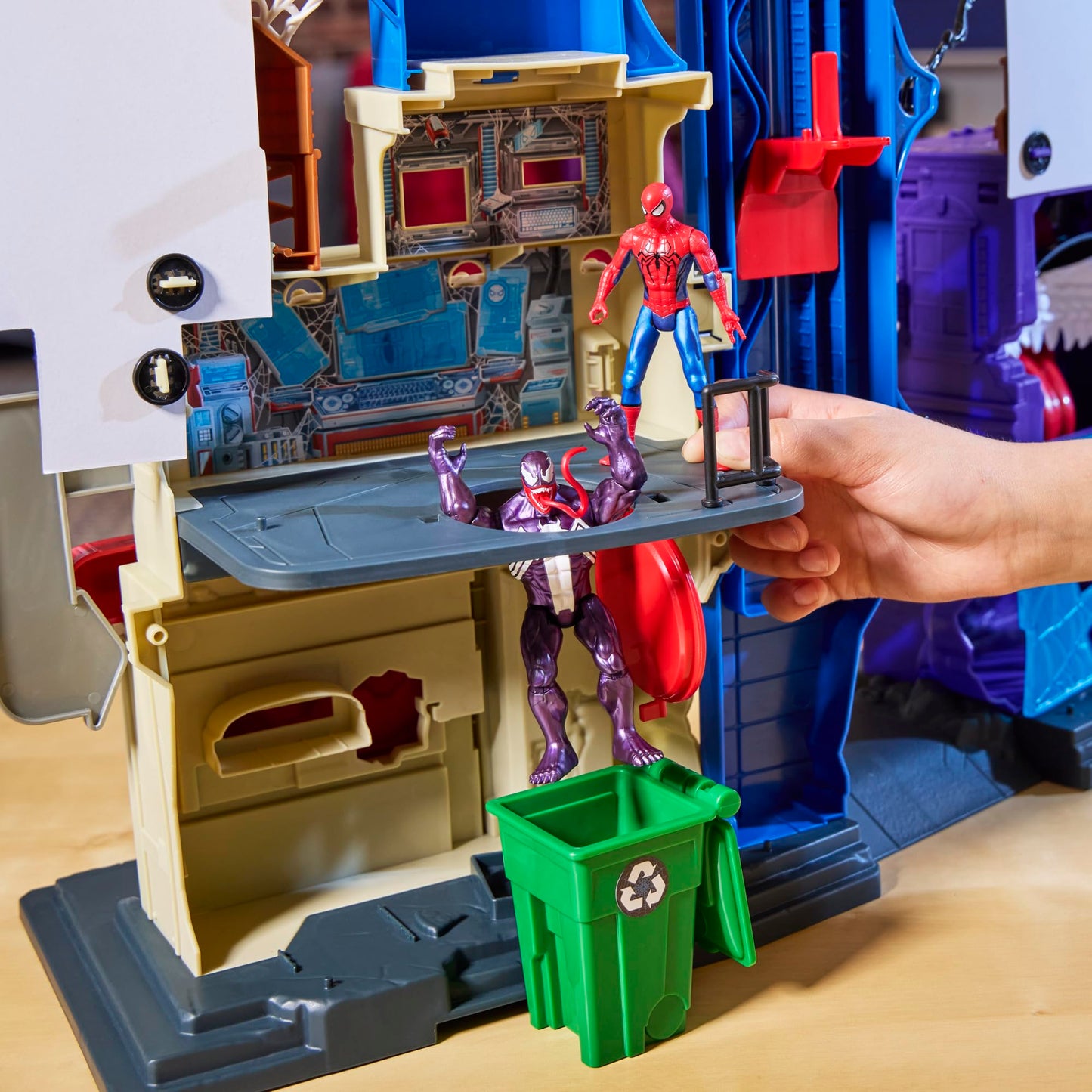 Marvel Spider-Man VenomVersus Web Slinging City Playset, Purple