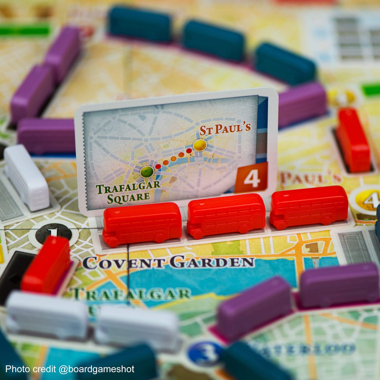 Asmodee | Ticket to Ride London – The Addictive Bus Adventure Board Game | Simple to Learn, Massively Popular, with Fast-Paced Tactical Rounds | Ages 8+ | 2–4 Players, 10–15 Mins