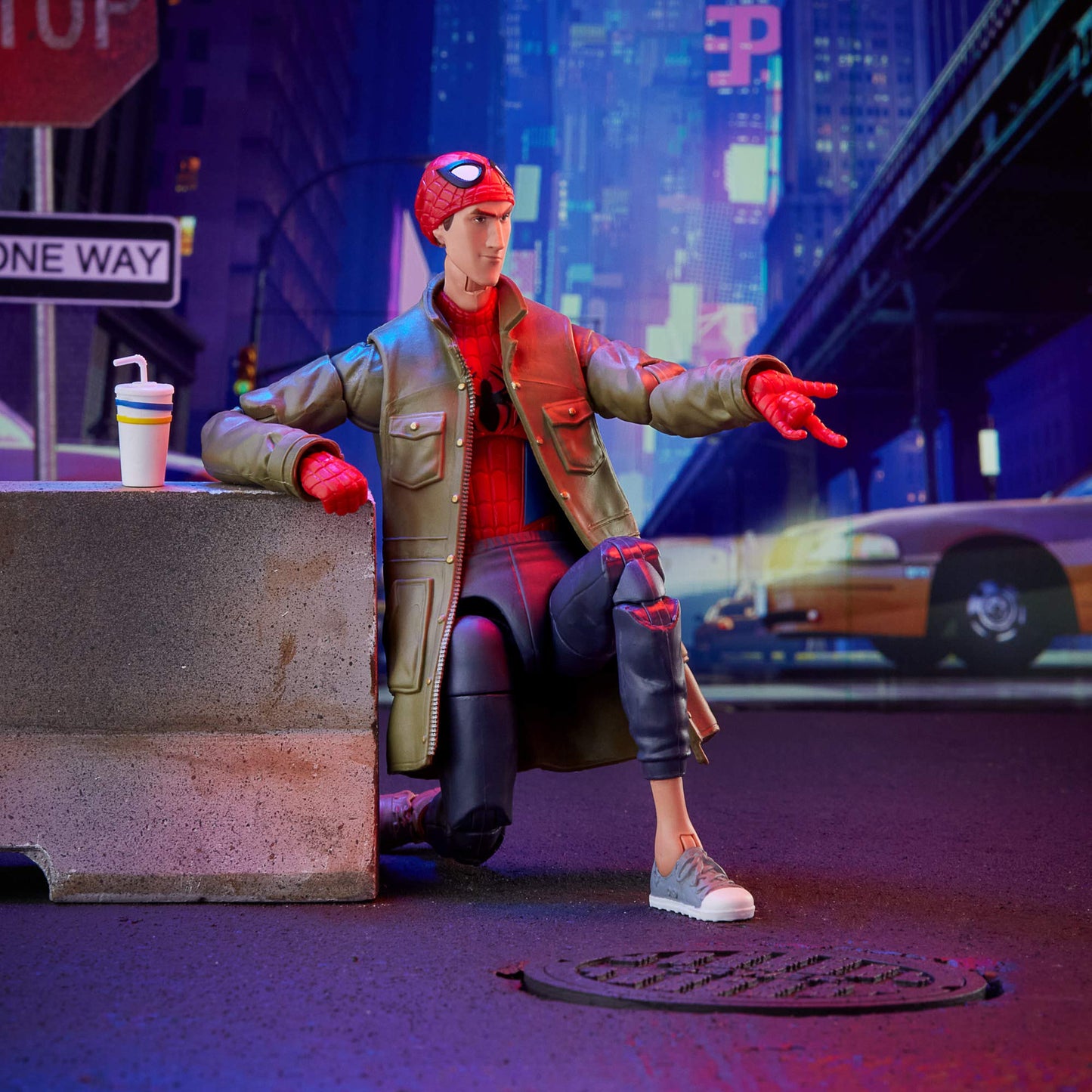 Spider-Man Hasbro Marvel Legends Series Into the Spider-Verse Peter B. Parker 15 CM Collectible Action Figure Toy For Kids Age 4 and Up